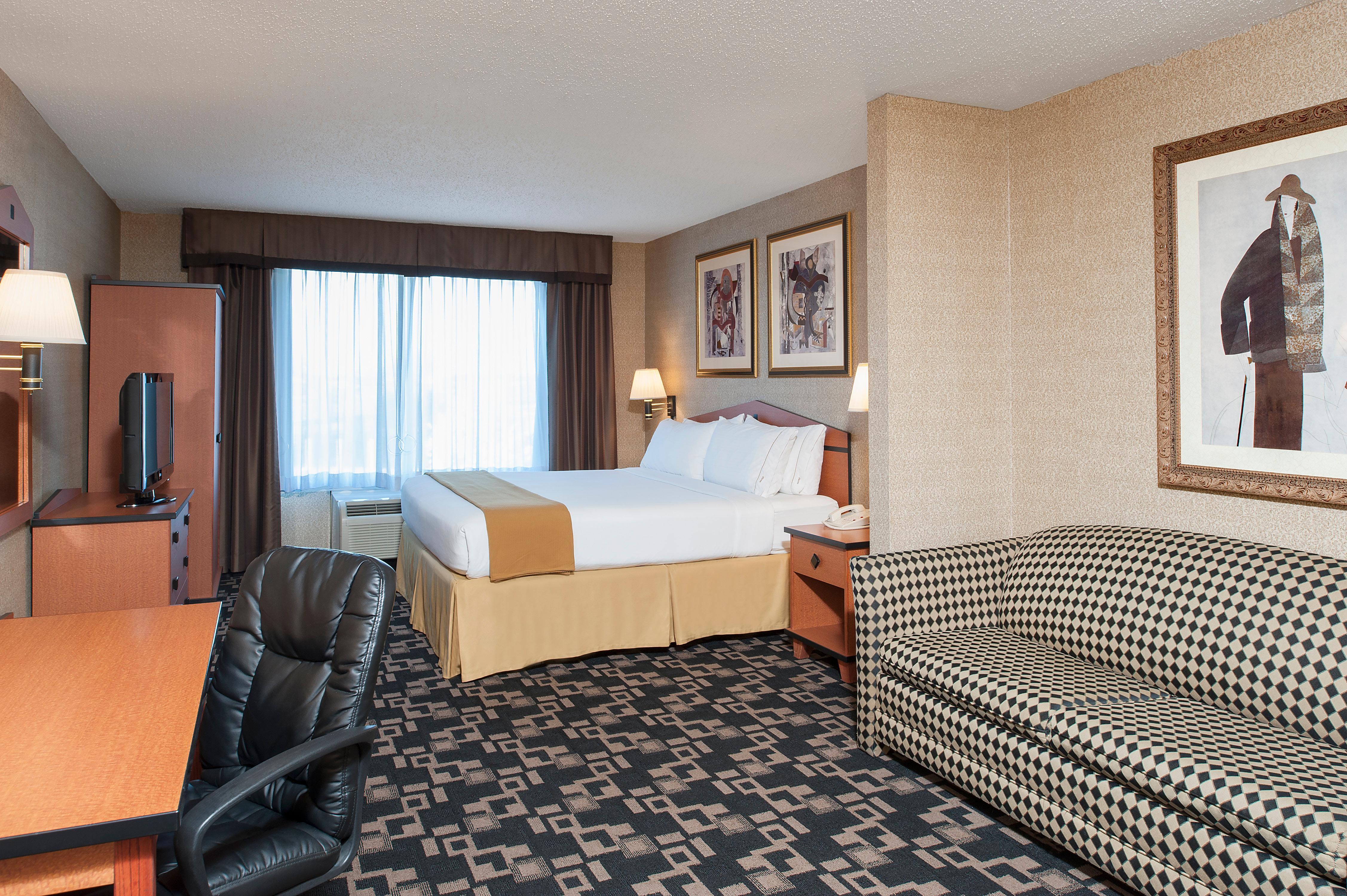Holiday Inn Express Hotel & Suites Greenwood Dış mekan fotoğraf