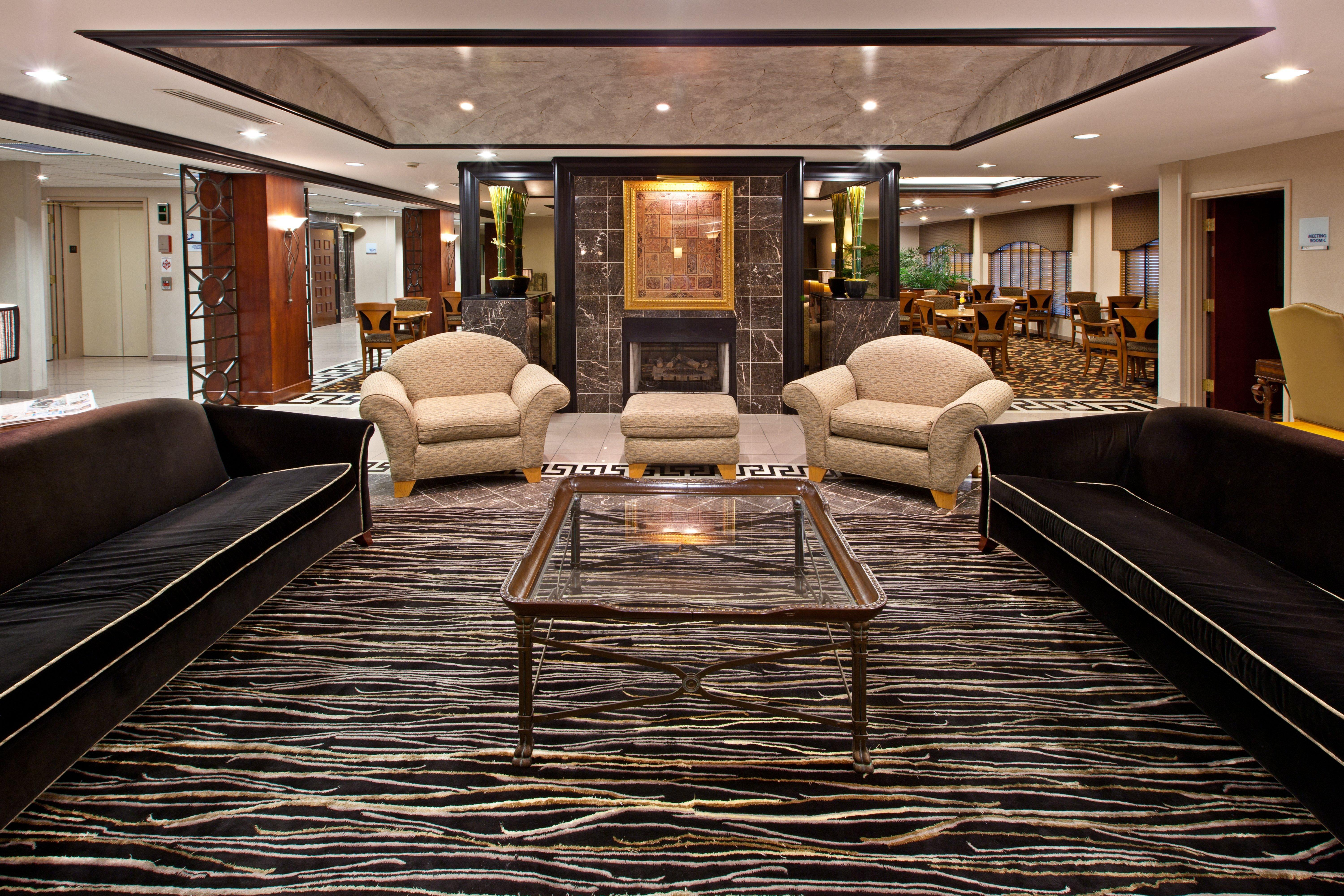 Holiday Inn Express Hotel & Suites Greenwood İç mekan fotoğraf
