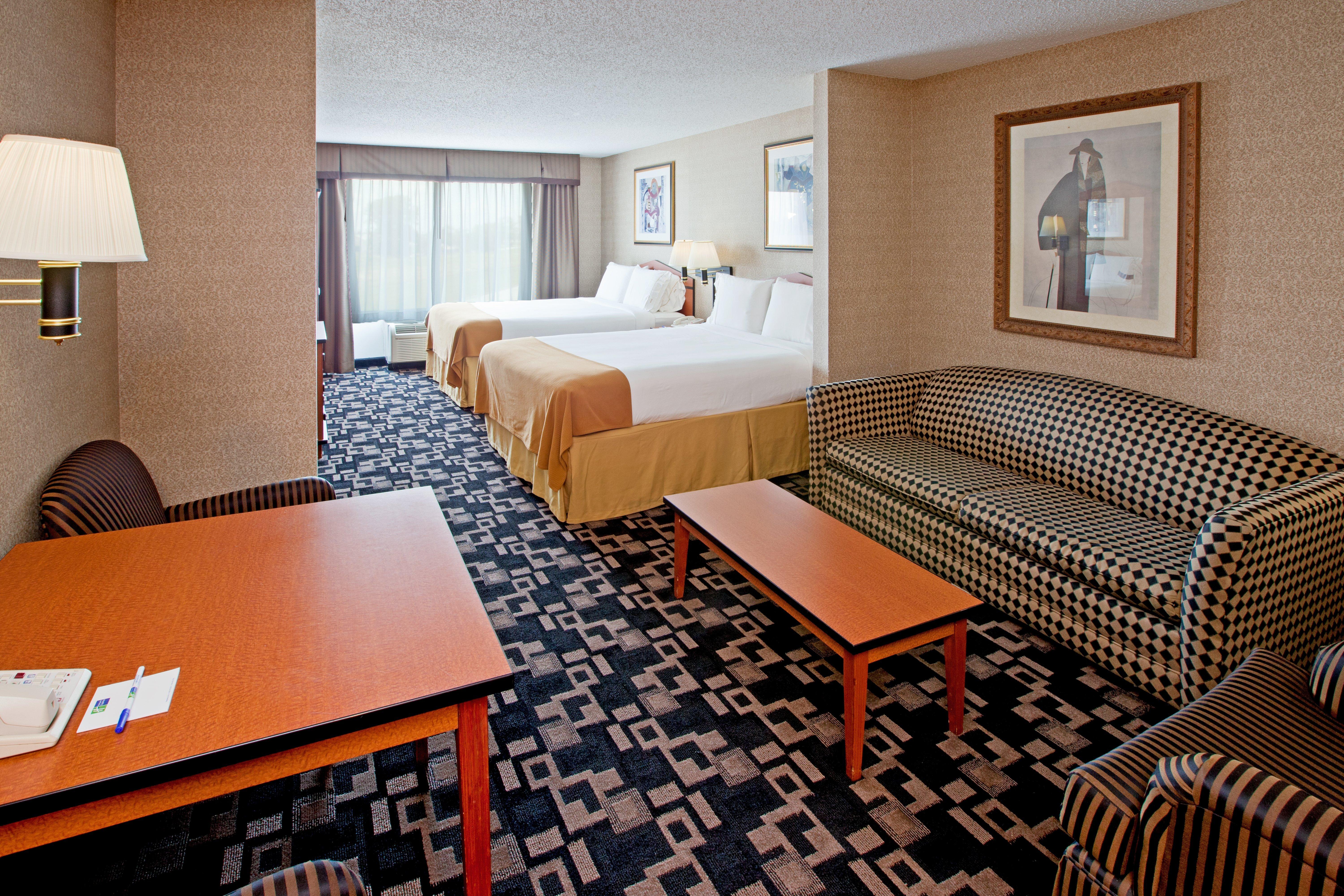 Holiday Inn Express Hotel & Suites Greenwood Oda fotoğraf