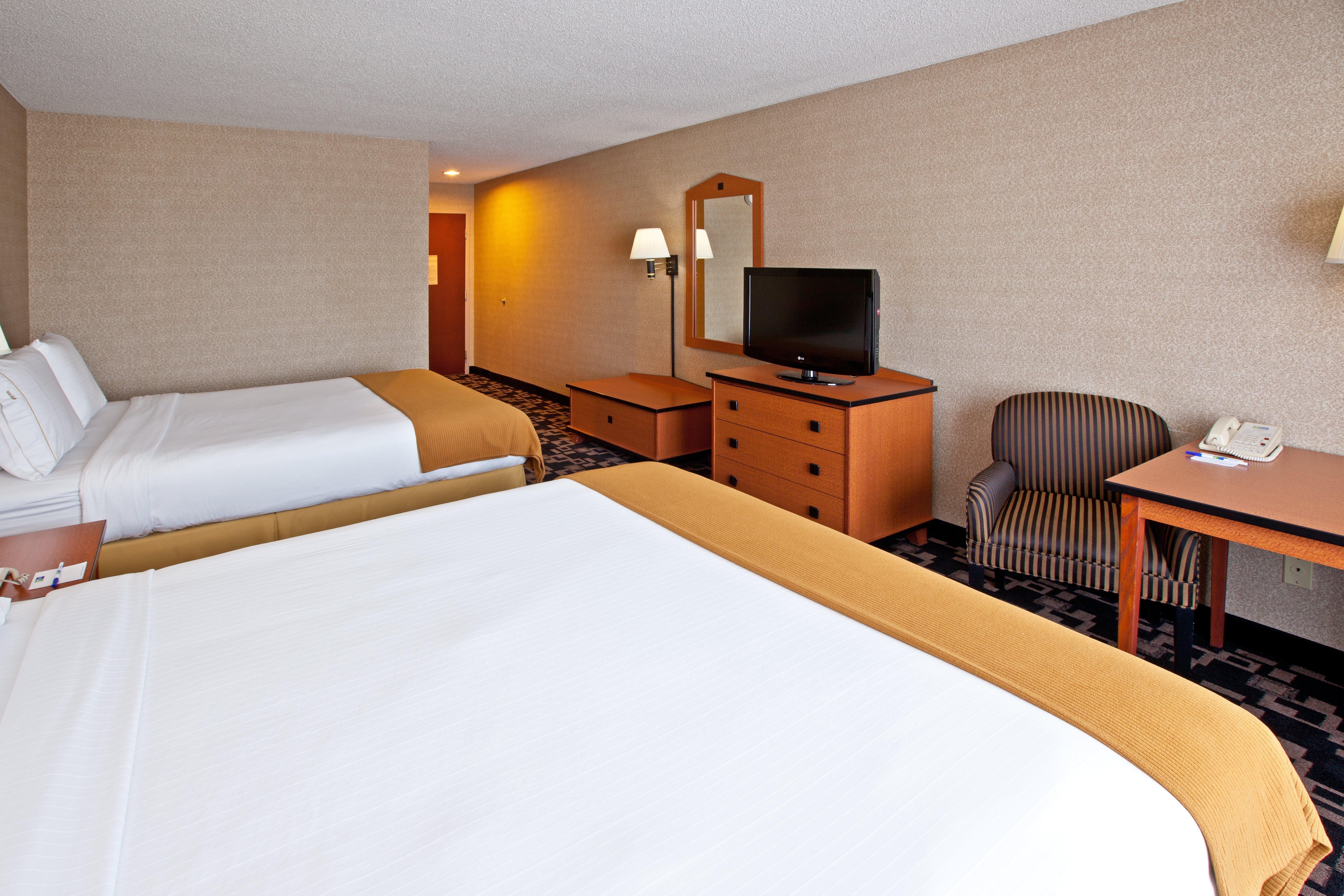 Holiday Inn Express Hotel & Suites Greenwood Oda fotoğraf