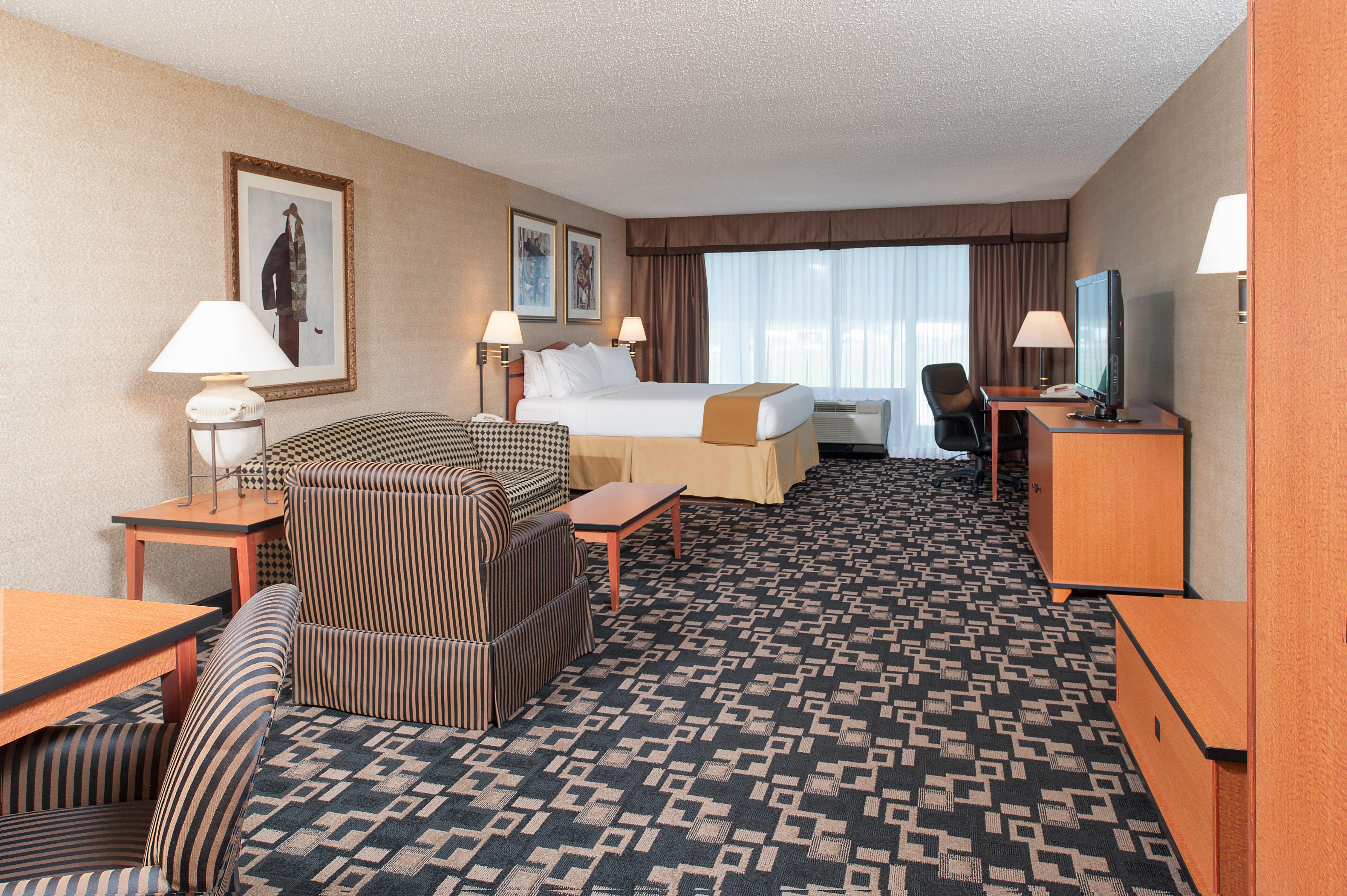 Holiday Inn Express Hotel & Suites Greenwood Dış mekan fotoğraf